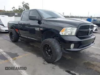 2014 Ram 1500 Express z VIN 1C6RR6FT6ES353749, wystawiony jako IAAI lot #42108065 z przebiegiem 130 510 mil mil oraz . Historia ofert i sprzedaży dostępna na DreamBid. Obrazek 1.