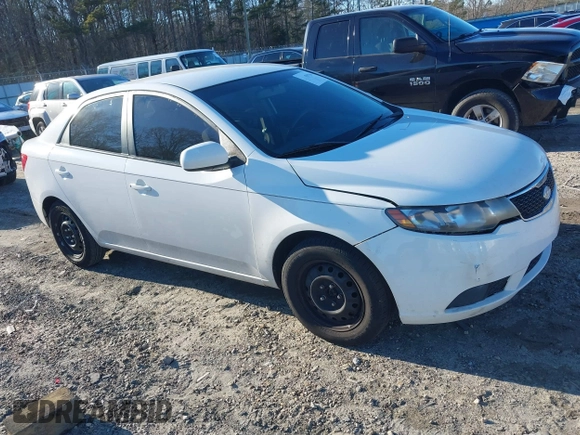 2013 Kia Forte LX with VIN KNAFT4A28D5655571, listed as a IAAI auction lot 41289764 with 188,977 mi miles. Bid and sale history available at carsss.com. Image 1.