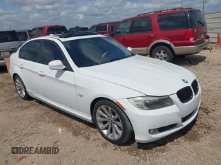 2009 BMW 3 Series 328i with VIN WBAPH77579NM45088, listed as a IAAI auction lot 42154157 with 164,755 mi miles and . Bid and sale history available at DreamBid. Image 1.