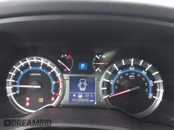 2015 Toyota 4Runner Limited with VIN JTEBU5JR5F5209491, listed as a IAAI auction lot 41469007 with 228,645 mi miles and . Bid and sale history available at carsss.com. Image 7.