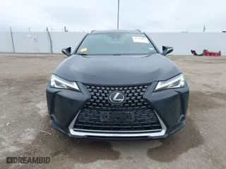 2019 Lexus UX with VIN JTHY3JBH8K2013667, listed as a IAAI auction lot 41635062 with 75,863 mi miles. Bid and sale history available at carsss.com. Image 12.