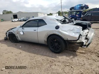 2019 Dodge Challenger R/T Scat Pack z VIN 2C3CDZFJ8KH642376, wystawiony jako Copart lot #74130094 z przebiegiem 59 742 mil mil oraz Szkoda całkowita • Salvage title. Historia ofert i sprzedaży dostępna na DreamBid. Obrazek 2.