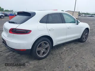 2015 Porsche Macan S с VIN WP1AB2A59FLB53101, выставлен на аукционе IAAI как лот 42371277 с пробегом 47 278 миль миль и . История ставок и продаж доступна на DreamBid. Изображение 4.