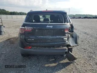 2019 Jeep Compass Latitude z VIN 3C4NJDBB5KT740982, wystawiony jako Copart lot #62478375 z przebiegiem 67 197 mil mil oraz Szkoda całkowita • Salvage title. Historia ofert i sprzedaży dostępna na DreamBid. Obrazek 6.