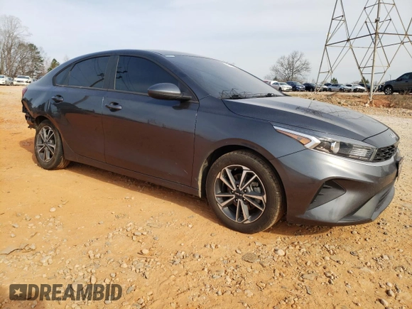 2022 Kia Forte LXS with VIN 3KPF24AD3NE502206, listed as a Copart auction lot 48490235 with 60,307 mi miles and Salvage Title. Bid and sale history available at DreamBid. Image 4.