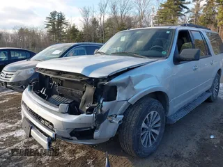 2015 Ford Expedition Max XLT z VIN 1FMJK1JT0FEF44003, wystawiony jako IAAI lot #41343360 z przebiegiem 155 586 mil mil oraz . Historia ofert i sprzedaży dostępna na DreamBid. Obrazek 6.