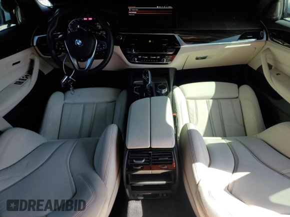 2023 BMW 5 Series 530i z VIN WBA53BH08PCL91059, wystawiony jako Copart lot #54040345 z przebiegiem 7 451 mil mil oraz Szkoda całkowita • Salvage title. Historia ofert i sprzedaży dostępna na DreamBid. Obrazek 8.