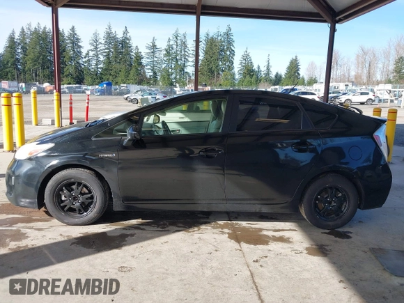 2014 Toyota Prius Four with VIN JTDKN3DU7E0359720, listed as a IAAI auction lot 41880691 with 274,987 mi miles. Bid and sale history available at carsss.com. Image 14.