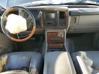 2004 Cadillac Escalade with VIN 1GYEK63N44R247737, listed as a Copart auction lot 86398794 with 233,113 mi miles and Salvage Title. Bid and sale history available at carsss.com. Image 8.