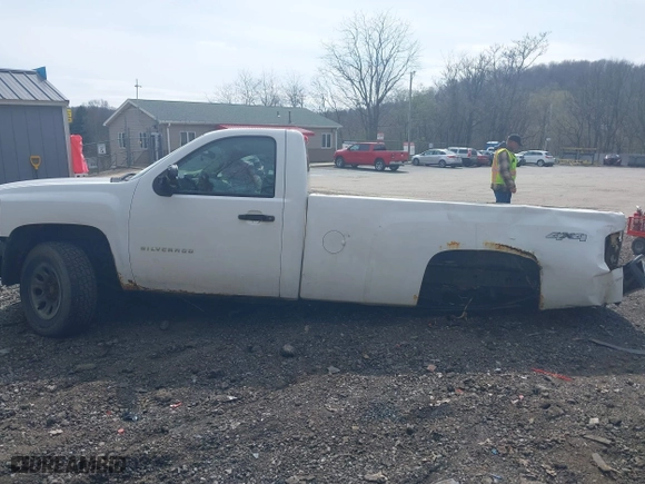 2011 Chevrolet Silverado 1500 Work Truck with VIN 1GCNKPEA4BZ111224, listed as a IAAI auction lot 41988506 with 1 mi miles. Bid and sale history available at carsss.com. Image 14.