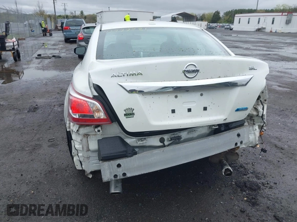 2013 Nissan Altima S with VIN 1N4AL3APXDC913643, listed as a IAAI auction lot 41977231 with 95,170 mi miles and . Bid and sale history available at DreamBid. Image 6.