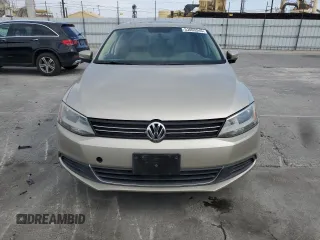 2014 Volkswagen Jetta Sedan SE w/Connectivity/Sunroof PZEV with VIN 3VWD17AJ0EM325358, listed as a Copart auction lot 53003245 with 25,440 mi miles and Salvage Title. Bid and sale history available at carsss.com. Image 5.