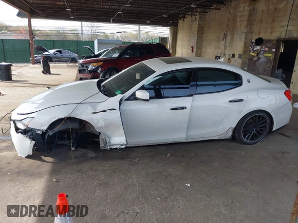 2015 Maserati Ghibli z VIN ZAM57XSA9F1141342, wystawiony jako IAAI lot #42118941 z przebiegiem 77 473 mil mil oraz . Historia ofert i sprzedaży dostępna na DreamBid. Obrazek 15.