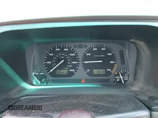 1998 Volkswagen Golf с VIN 3VWFB81H0WM245150, выставлен на аукционе IAAI как лот 42333395 с пробегом 184 410 миль миль и . История ставок и продаж доступна на DreamBid. Изображение 7.