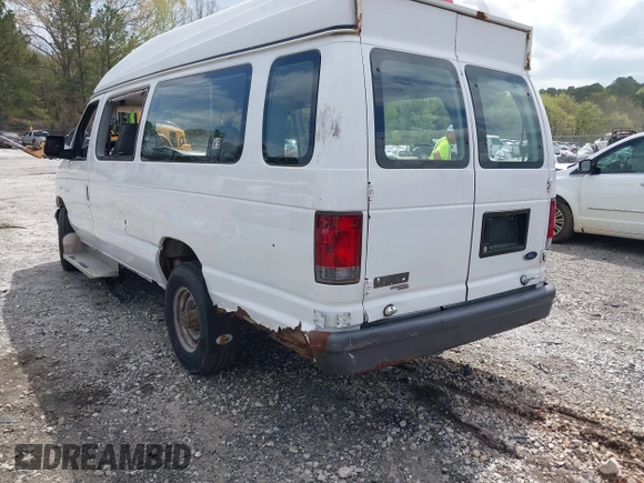 2007 Ford Econoline Passenger XL с VIN 1FBSS31L47DA67849, выставлен на аукционе IAAI как лот 41954255 с пробегом 110 341 миль миль и . История ставок и продаж доступна на DreamBid. Изображение 6.