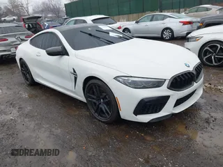 2020 BMW M8 with VIN WBSAE0C0XLCD33970, listed as a IAAI auction lot 41489149 with 44,176 mi miles. Bid and sale history available at carsss.com. Image 1.