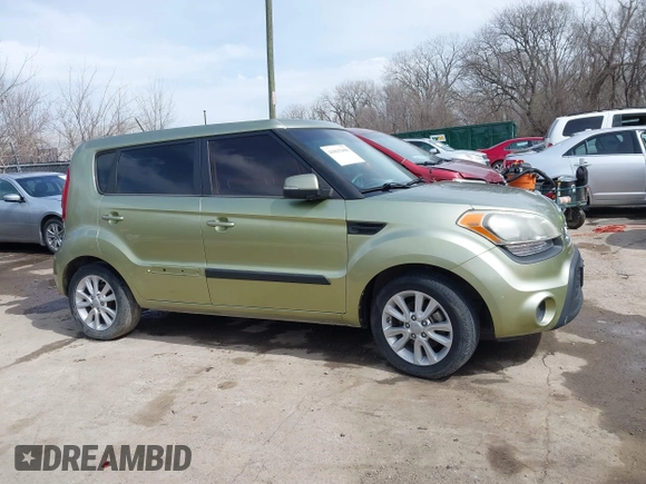 2012 Kia Soul + with VIN KNDJT2A67C7450802, listed as a IAAI auction lot 41815696 with 137,101 mi miles. Bid and sale history available at carsss.com. Image 13.