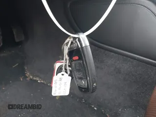 2015 Audi A8 3.0T z VIN WAU3GAFD9FN001343, wystawiony jako IAAI lot #39846084 z przebiegiem 105 242 mil mil oraz . Historia ofert i sprzedaży dostępna na DreamBid. Obrazek 11.