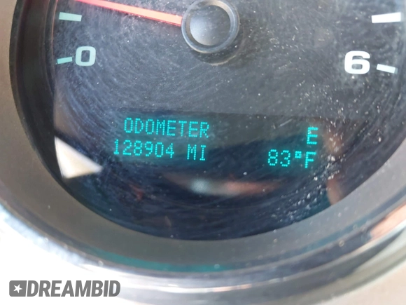 2013 Chevrolet Silverado 1500 LT with VIN 3GCPKSE71DG203443, listed as a IAAI auction lot 42033447 with 128,904 mi miles. Bid and sale history available at carsss.com. Image 15.