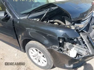 2016 Ford Flex SE z VIN 2FMGK5B82GBA16407, wystawiony jako IAAI lot #42124546 z przebiegiem 177 644 mil mil oraz . Historia ofert i sprzedaży dostępna na DreamBid. Obrazek 17.