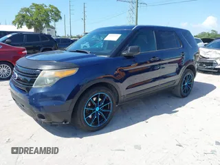 2014 Ford Police Interceptor Utility z VIN 1FM5K8AR7EGC37798, wystawiony jako IAAI lot #42004723 z przebiegiem 146 521 mil mil oraz . Historia ofert i sprzedaży dostępna na DreamBid. Obrazek 17.