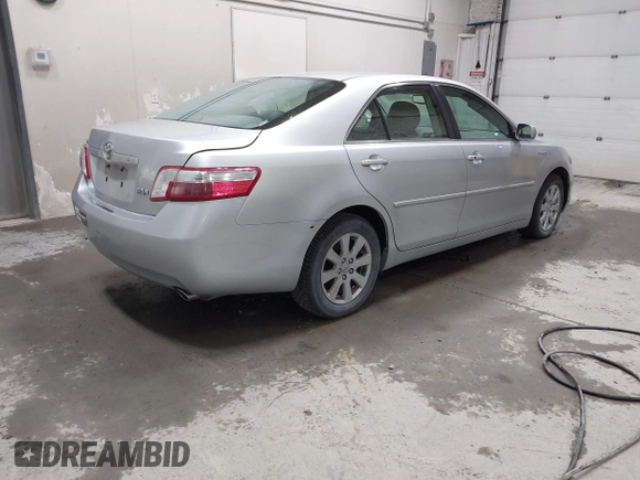 2007 Toyota Camry z VIN JTNBB46KX73018805, wystawiony jako IAAI lot #42210872 z przebiegiem 138 975 mil mil oraz . Historia ofert i sprzedaży dostępna na DreamBid. Obrazek 4.