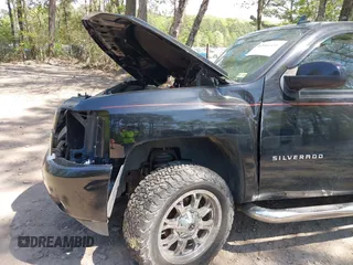 2013 Chevrolet Silverado 1500 LTZ with VIN 1GCRKTE76DZ354602, listed as a IAAI auction lot 42066451 with 81,907 mi miles and . Bid and sale history available at DreamBid. Image 19.