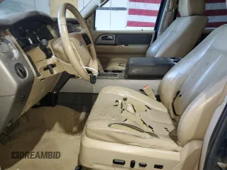 2012 Ford Expedition XLT z VIN 1FMJU1J57CEF02449, wystawiony jako Copart lot #53994755 z przebiegiem 237 577 mil mil oraz Szkoda całkowita • Salvage title. Historia ofert i sprzedaży dostępna na DreamBid. Obrazek 7.