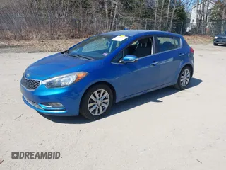 2015 Kia Forte EX z VIN KNAFX5A88F5349911, wystawiony jako IAAI lot #42101827 z przebiegiem 129 911 mil mil oraz . Historia ofert i sprzedaży dostępna na DreamBid. Obrazek 2.