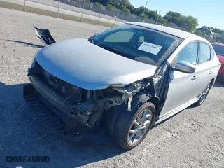 2014 Nissan Sentra SV with VIN 3N1AB7AP8EY318015, listed as a IAAI auction lot 41815001 with 88,251 mi miles. Bid and sale history available at carsss.com. Image 2.