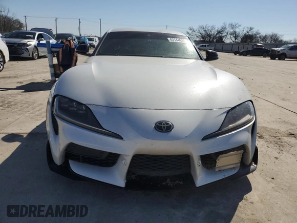 2021 Toyota GR Supra 3.0 with VIN WZ1DB0C00MW041840, listed as a Copart auction lot 43144635 with 6,213 mi miles and Salvage Title. Bid and sale history available at carsss.com. Image 5.