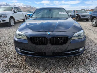 2012 BMW 5 Series 535i z VIN WBAFR7C59CC808900, wystawiony jako Copart lot #49068225 z przebiegiem 106 519 mil mil oraz Szkoda całkowita • Salvage title. Historia ofert i sprzedaży dostępna na DreamBid. Obrazek 5.