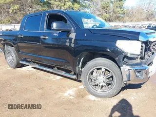 2014 Toyota Tundra SR5 z VIN 5TFEM5F12EX076650, wystawiony jako IAAI lot #41401536 z przebiegiem 144 283 mil mil oraz . Historia ofert i sprzedaży dostępna na DreamBid. Obrazek 1.