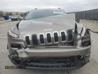 2018 Jeep Cherokee Latitude Plus with VIN 1C4PJMLXXJD597809, listed as a Copart auction lot 46794435 with 118,452 mi miles and Salvage Title. Bid and sale history available at DreamBid. Image 5.