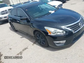 2013 Nissan Altima SL with VIN 1N4AL3AP3DN513735, listed as a IAAI auction lot 42710159 with 173,093 mi miles and . Bid and sale history available at DreamBid. Image 1.