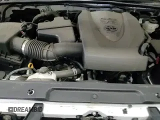 2021 Toyota Tacoma Limited with VIN 3TYGZ5AN1MT044009, listed as a Copart auction lot 58274395 with 44,545 mi miles and Salvage title. Bid and sale history available at DreamBid. Image 16.