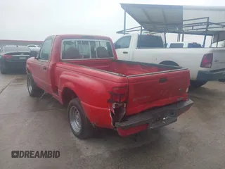 2000 Ford Ranger XL with VIN 1FTYR10C1YPB21583, listed as a IAAI auction lot 41603416 with 178,605 mi miles and . Bid and sale history available at carsss.com. Image 3.