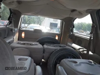 2001 Chrysler Town & Country с VIN 2C8GP44381R419130, выставлен на аукционе IAAI как лот 42470718 с пробегом 243 970 миль миль и . История ставок и продаж доступна на DreamBid. Изображение 8.