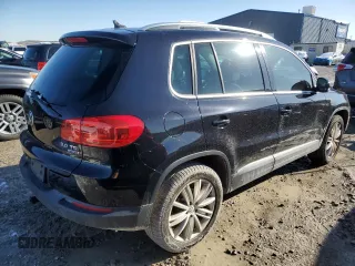 2015 Volkswagen Tiguan SE z VIN WVGBV7AX9FW516731, wystawiony jako Copart lot #49508815 z przebiegiem 172 072 mil mil oraz Szkoda całkowita • Salvage title. Historia ofert i sprzedaży dostępna na DreamBid. Obrazek 3.