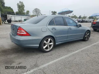 2006 Mercedes-Benz C 230 Sport с VIN WDBRF52H16F803345, выставлен на аукционе Copart как лот 55238285 с пробегом 154 225 миль миль и Чистый • Clean title. История ставок и продаж доступна на DreamBid. Изображение 3.