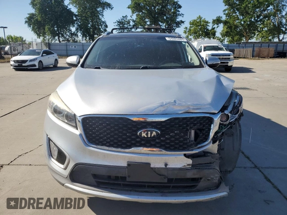 2017 Kia Sorento EX with VIN 5XYPH4A50HG251910, listed as a Copart auction lot 54883465 with 146,974 mi miles and Salvage title. Bid and sale history available at DreamBid. Image 5.