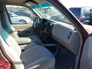 1998 Ford Explorer XL z VIN 1FMZU34X2WZA20335, wystawiony jako IAAI lot #41077333 z przebiegiem 183 565 mil mil oraz . Historia ofert i sprzedaży dostępna na DreamBid. Obrazek 5.
