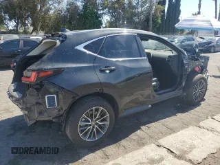 2024 Lexus NX 350h Premium z VIN JTJGKCEZ0R2032866, wystawiony jako Copart lot #57573595 z przebiegiem 14 756 mil mil oraz Czysty tytuł • Clean title. Historia ofert i sprzedaży dostępna na DreamBid. Obrazek 3.