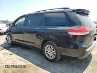 2013 Toyota Sienna XLE AAS с VIN 5TDYK3DC1DS349139, выставлен на аукционе Copart как лот 64239914 с пробегом 127 874 миль миль и Списание • Salvage title. История ставок и продаж доступна на DreamBid. Изображение 2.