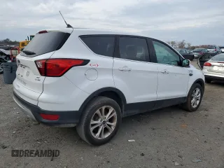 2019 Ford Escape SE with VIN 1FMCU9GD7KUB48796, listed as a Copart auction lot 81460434 with 208,659 mi miles and Clean Title. Bid and sale history available at carsss.com. Image 3.