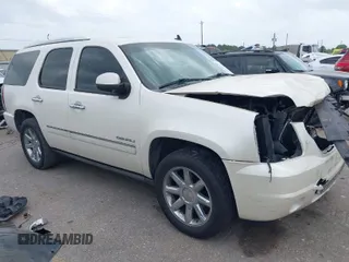 2013 GMC Yukon Denali with VIN 1GKS1EEF5DR326804, listed as a IAAI auction lot 41944142 with 1 mi miles. Bid and sale history available at carsss.com. Image 1.
