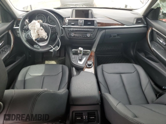 2015 BMW 3 Series 328i xDrive with VIN WBA3B5C53FF960590, listed as a Copart auction lot 54687145 with 54,520 mi miles and Salvage title. Bid and sale history available at DreamBid. Image 8.