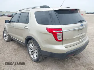 2011 Ford Explorer Limited с VIN 1FMHK7F83BGA79835, выставлен на аукционе IAAI как лот 41944163 с пробегом 227 182 миль миль и . История ставок и продаж доступна на DreamBid. Изображение 3.