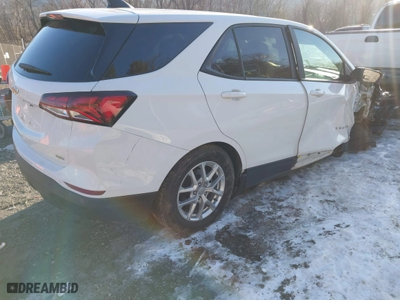 2022 Chevrolet Equinox LS with VIN 3GNAXSEV0NS145224, listed as a IAAI auction lot 41345234 with 51,134 mi miles. Bid and sale history available at carsss.com. Image 4.