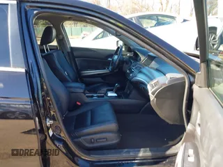 2014 Honda Crosstour EX-L with VIN 5J6TF1H54EL002092, listed as a IAAI auction lot 41844233 with 153,721 mi miles. Bid and sale history available at carsss.com. Image 5.